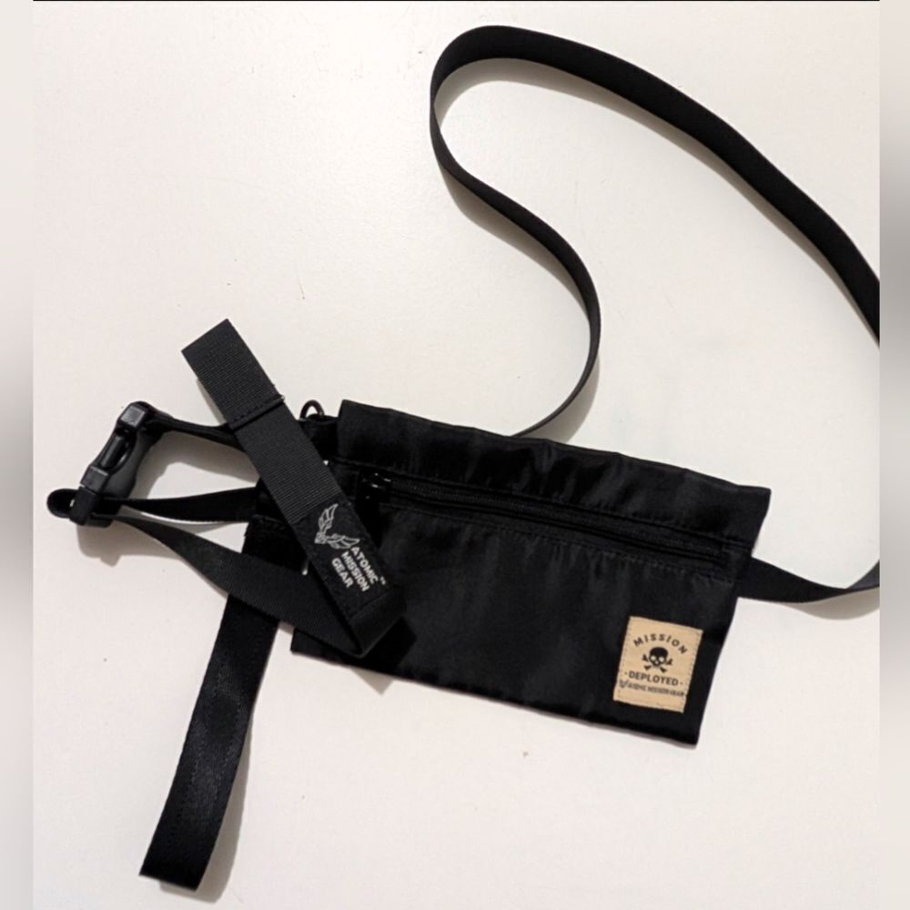 Atomic Mission Gear Black Fanny/Pack Multi